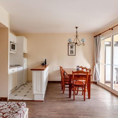 Nice 2-Br In A Residence With Pool - Deauville - Welkeys Экстерьер фото